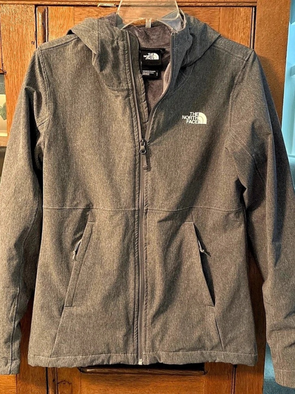The North Face WindWall Lined jacket Gray Size Small